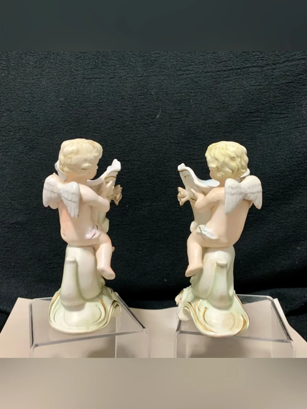 🔍 Vintage Porcelain Cherub Angel Vase Pair Rococo Floral Gold Accents